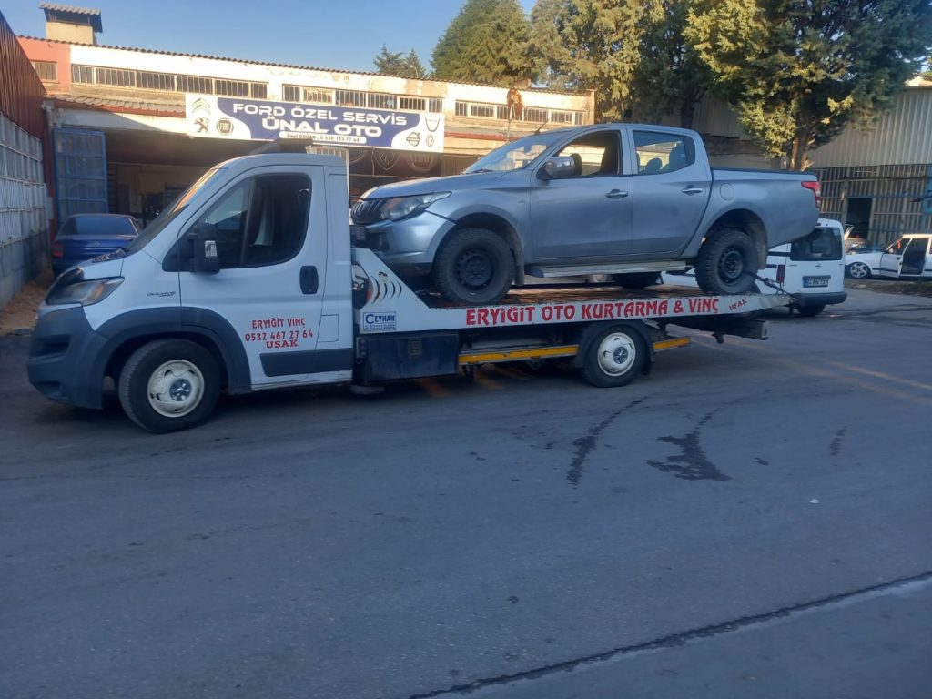 Uşak oto çekici Eryiğit Oto Kurtarma